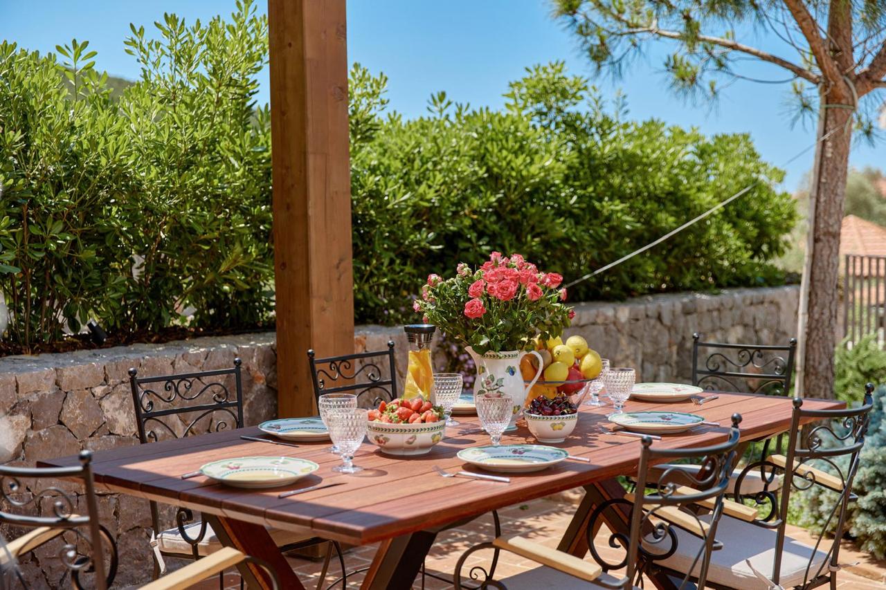 Image of Villa - 3 Bedrooms - 3 Bathrooms for Sale in Herceg-Novi-Lustica-Montenegro, Image 5